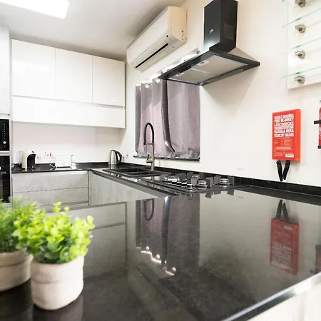 Homey 1br With Balcony In Heart Of Malta By 360 Estates * Μπιρκιρκάρα