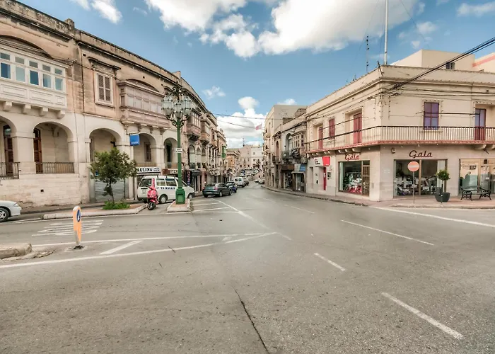 Homey 1br With Balcony In Heart Of Malta By 360 Estates Lejlighed *