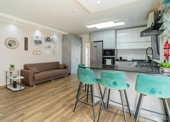 Homey 1br With Balcony In Heart Of Malta By 360 Estates *