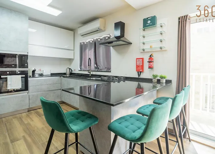 Homey 1br With Balcony In Heart Of Malta By 360 Estates Lejlighed Birkirkara